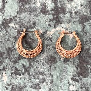 Vintage Filigree hoop earrings